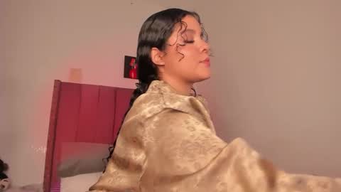 Bella online show from 03/07/25, 08:11