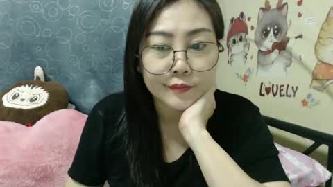 Snapshot of bellbabe chatting on 01/31/25, 11:24 Bella online show from 01/31/25, 11:24