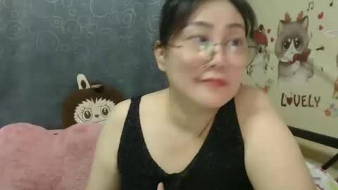 Snapshot of bellbabe chatting on 10/02/25, 05:14 Bella online show from 10/02/25, 05:14