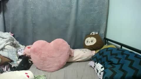 Snapshot of bellbabe chatting on 04/18/26, 06:28 Bella online show from 04/18/26, 06:28