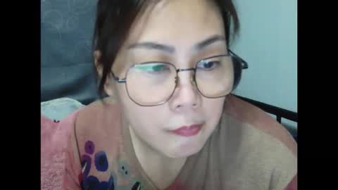 Snapshot of bellbabe chatting on 05/18/26, 02:40 Bella online show from 05/18/26, 02:40