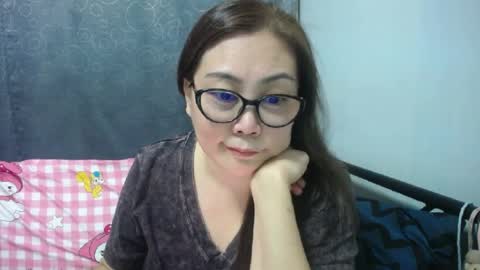 Snapshot of bellbabe chatting on 07/06/26, 10:34 Bella online show from 07/06/26, 10:34