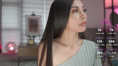 Snapshot of belle_adrienne chatting on 01/04/25, 01:31 Belle Adrienne  IG  online show from 01/04/25, 01:31