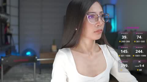 Snapshot of belle_adrienne chatting on 02/02/25, 09:34 Belle Adrienne  IG  online show from 02/02/25, 09:34