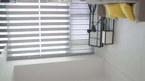 Belle Adrienne  IG  online show from 04/17/26, 03:09