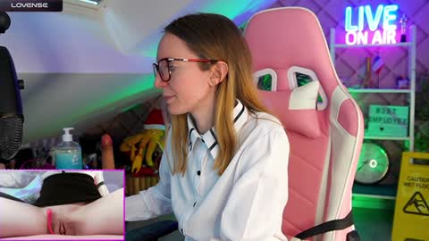 Snapshot of belle_alice chatting on 02/04/25, 01:38 Alice online show from 02/04/25, 01:38