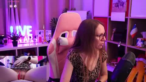 Snapshot of belle_alice chatting on 03/11/26, 07:36 Alice online show from 03/11/26, 07:36