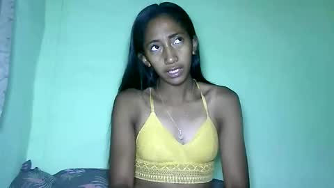 Snapshot of belle_annah chatting on 03/24/26, 01:43 belle_annah online show from 03/24/26, 01:43