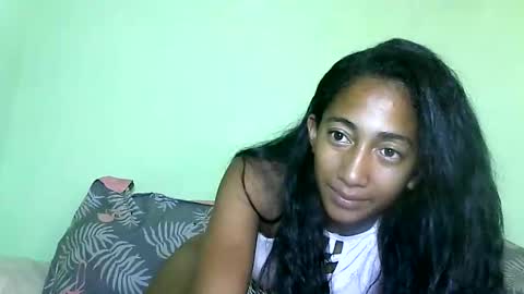 Snapshot of belle_annah chatting on 03/25/26, 06:30 belle_annah online show from 03/25/26, 06:30