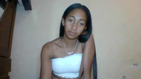 Snapshot of belle_annah chatting on 04/30/26, 06:53 belle_annah online show from 04/30/26, 06:53