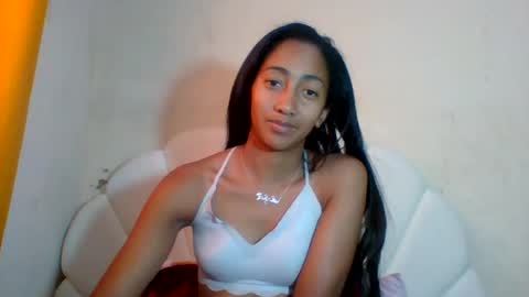 Snapshot of belle_annah chatting on 06/26/26, 09:03 belle_annah online show from 06/26/26, 09:03