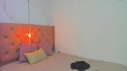 belle online show from 01/10/26, 11:23