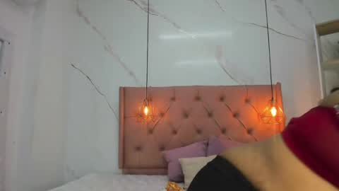 belle online show from 03/27/26, 11:43