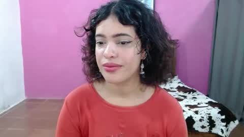 Snapshot of belle_katty000 chatting on 10/09/25, 08:07 SOFIA online show from 10/09/25, 08:07