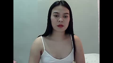 Belle online show from 01/17/25, 07:08