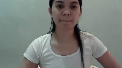 Belle online show from 01/21/25, 10:52