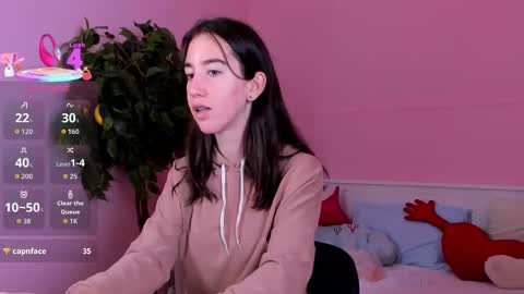 Bella online show from 09/13/25, 02:39