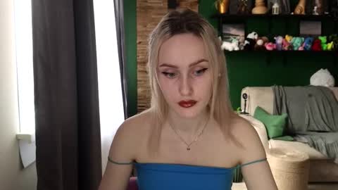 Belle online show from 10/04/25, 04:10