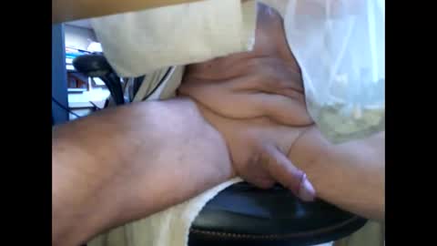 Snapshot of bellebate chatting on 11/05/25, 11:32 Bellebate online show from 11/05/25, 11:32