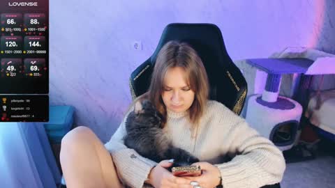 Your Annabelle Wolf  online show from 01/18/25, 10:17