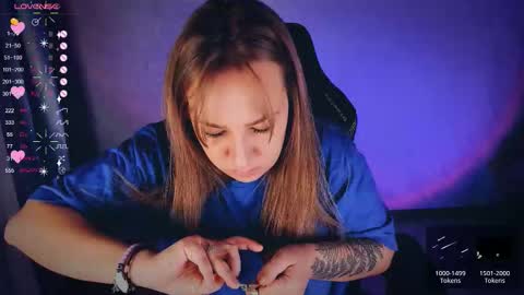 Your Annabelle Wolf  online show from 10/21/25, 07:58