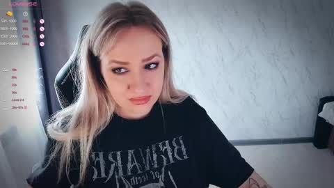 Snapshot of bellezza_ chatting on 05/04/26, 11:06 Your Annabelle Wolf online show from 05/04/26, 11:06