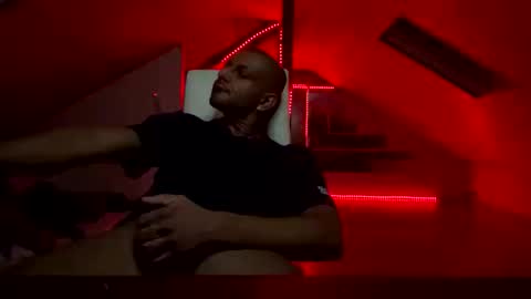 bello477192 online show from 02/06/26, 06:33