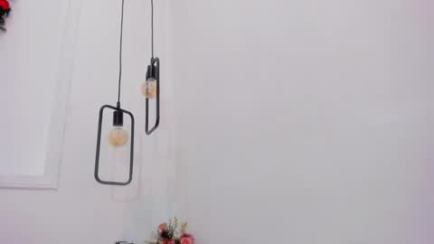 Snapshot of bellota_flak chatting on 12/13/24, 07:25 Bellota Flak online show from 12/13/24, 07:25