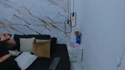 Snapshot of bellota_flak chatting on 02/04/25, 03:44 Bellota Flak online show from 02/04/25, 03:44