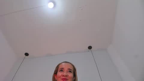 Snapshot of bellota_flak chatting on 03/02/25, 08:40 Bellota Flak online show from 03/02/25, 08:40