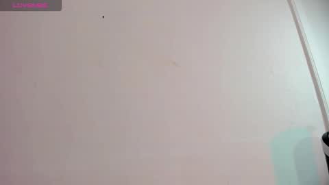 Snapshot of bellota_flak chatting on 09/27/25, 08:52 Bellota Flak online show from 09/27/25, 08:52