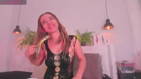 Snapshot of bellota_flak chatting on 10/18/25, 05:32 Bellota Flak online show from 10/18/25, 05:32