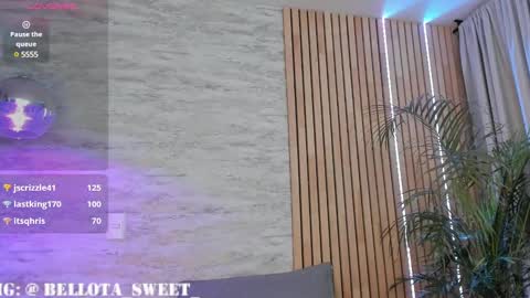 Snapshot of bellota_sweet chatting on 12/10/24, 02:27 Bella online show from 12/10/24, 02:27
