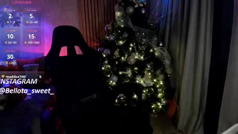 Snapshot of bellota_sweet chatting on 12/18/25, 01:44 Bella online show from 12/18/25, 01:44