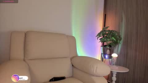 Snapshot of bellota_sweet chatting on 03/13/26, 03:57 Bella online show from 03/13/26, 03:57