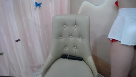 Belly online show from 12/01/25, 01:21