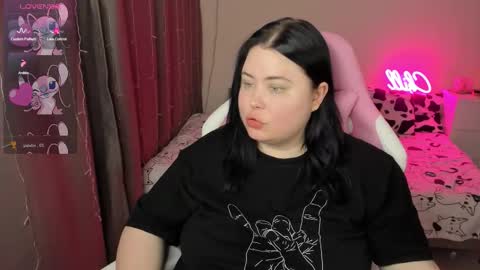 Snapshot of bellybooxo chatting on 02/05/26, 05:01 LinaBoo online show from 02/05/26, 05:01