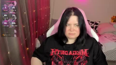 Snapshot of bellybooxo chatting on 03/26/26, 04:40 LinaBoo online show from 03/26/26, 04:40