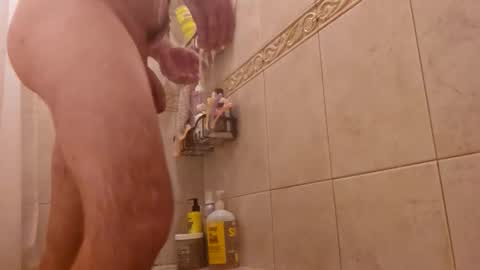 Snapshot of bellydancer69 chatting on 10/27/25, 06:23 bellydancer69 online show from 10/27/25, 06:23