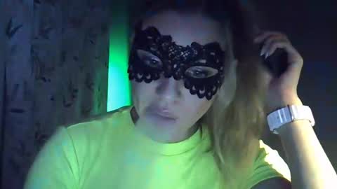 Demi Moore online show from 01/29/25, 12:43