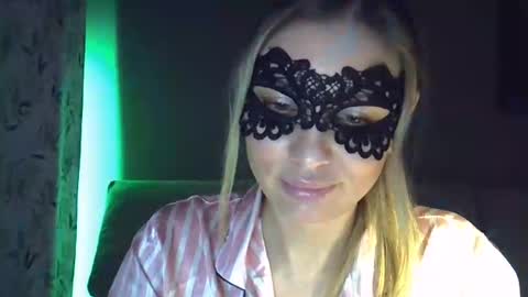 Demi Moore online show from 01/29/25, 11:14