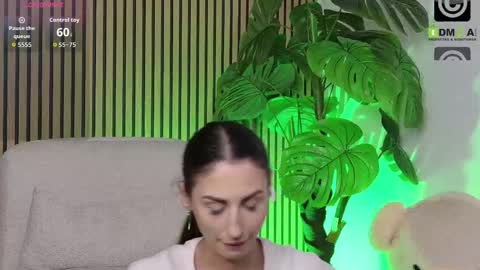 Snapshot of belovedkhlloe chatting on 03/25/26, 07:09 OnlyFans belovedkhlloe online show from 03/25/26, 07:09