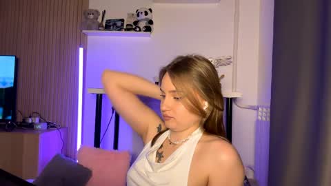 Snapshot of belovedshadow chatting on 05/04/26, 06:26 BelovedShadow online show from 05/04/26, 06:26