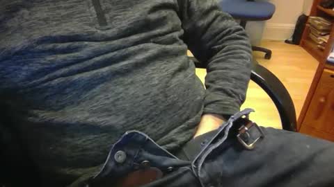 Snapshot of bemichel chatting on 04/08/26, 04:29 jaimetout online show from 04/08/26, 04:29