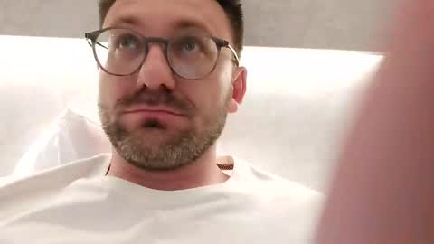 ben00189 online show from 05/28/26, 08:39