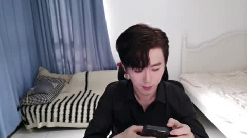 Snapshot of ben705676 chatting on 09/09/25, 12:10 Ben online show from 09/09/25, 12:10