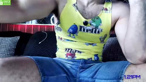 Snapshot of ben_blaze chatting on 04/19/26, 06:10 BEN online show from 04/19/26, 06:10