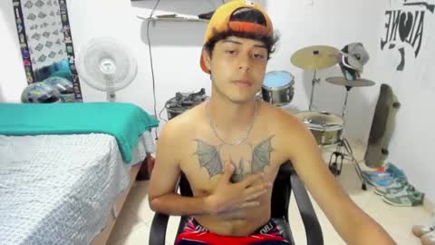 Snapshot of ben_falcon chatting on 02/14/25, 10:14 Ben online show from 02/14/25, 10:14