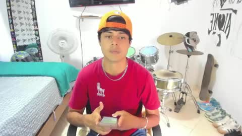 Snapshot of ben_falcon chatting on 02/21/25, 04:26 Ben online show from 02/21/25, 04:26