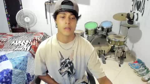 Snapshot of ben_falcon chatting on 09/11/25, 03:39 Ben online show from 09/11/25, 03:39